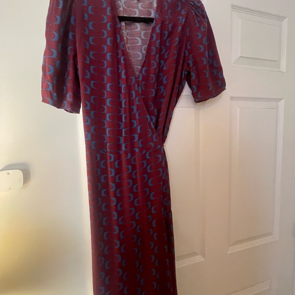 Reformation Womens Sz XL Laurent Dress Marooned Burgundy Print Wrap Puff Sleeve - Picture 3 of 5